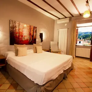 Vandrerhjem S'hostal D'esporles, Esporles